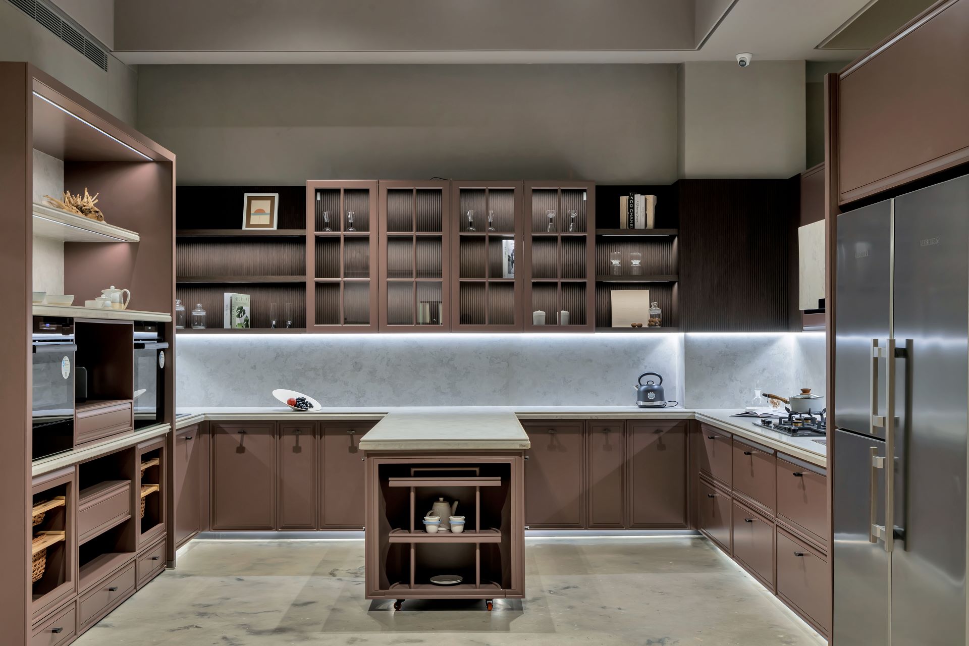 SNS Glorinaa World Show Flat